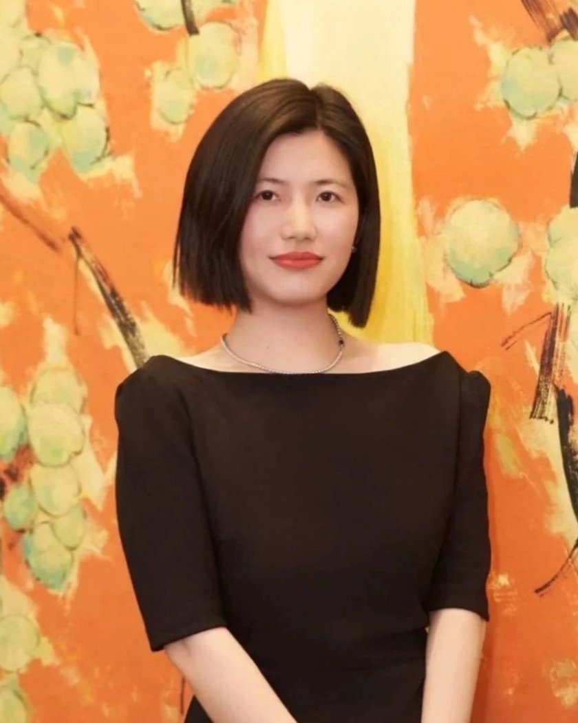 Wera Wei portrait